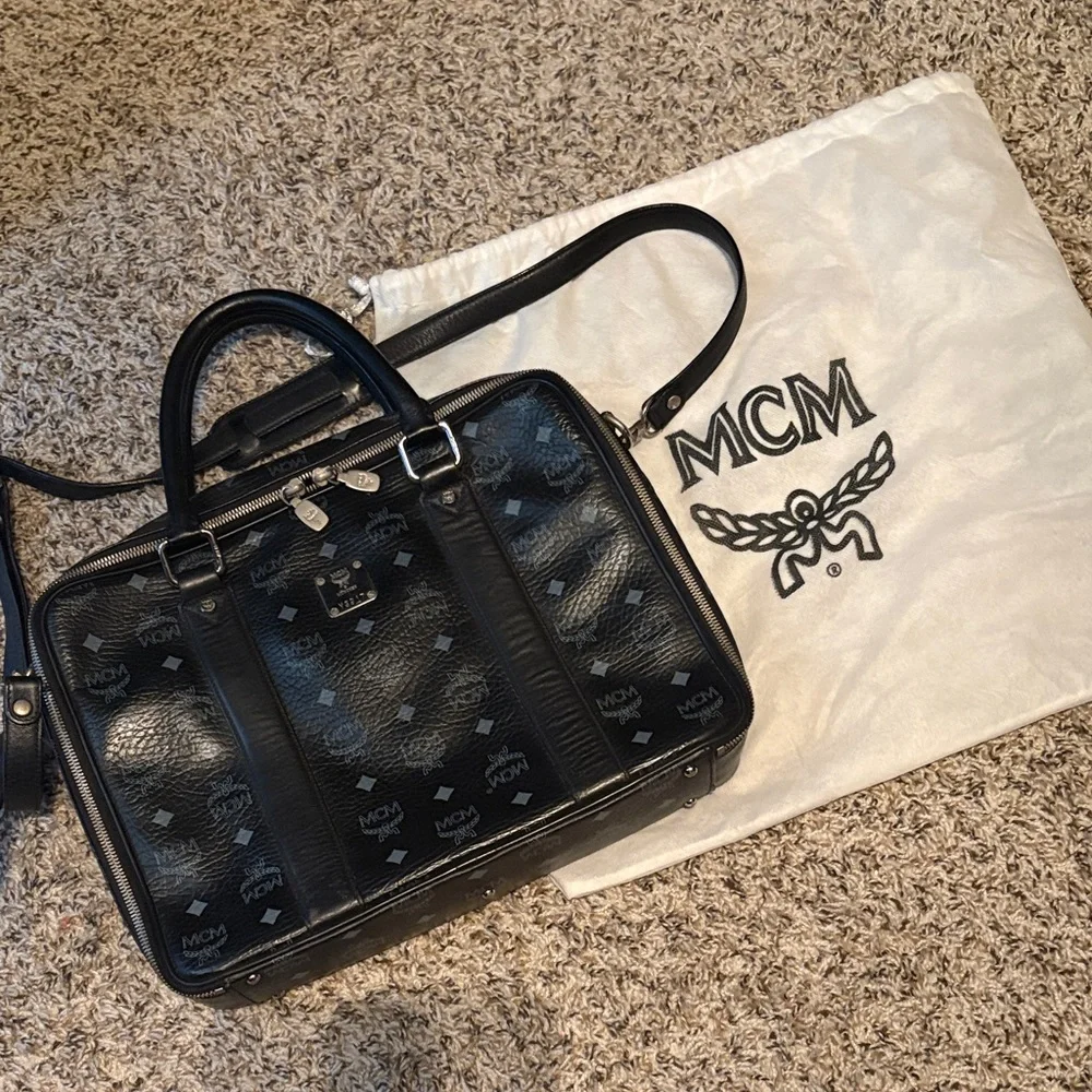 💎RARE💎Authentic MCM ‘Visetos’ Laptop Bag/Briefcase